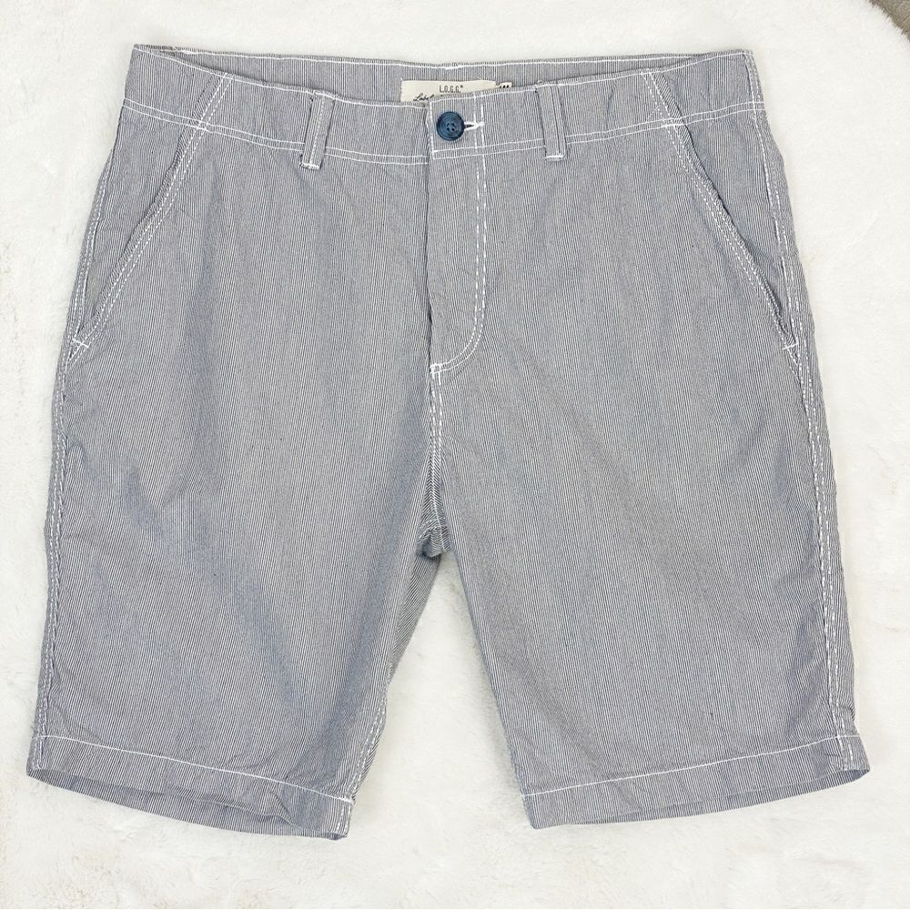H&M‎ Pinstripe Flat Front Bermuda Chino Shorts Blue White Boys 20 14Y+